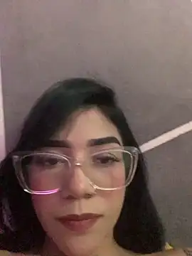 ElaRose 12 online show from October 31, 4:36 pm