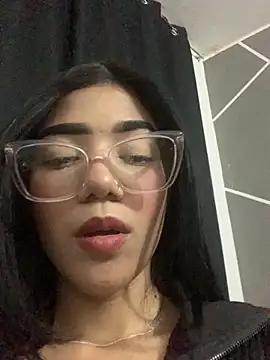 ElaRose 12 online show from October 27, 5:47 pm