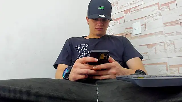 Themasterhades 777 online show from September 22, 9:43 pm