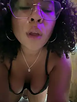 anto rochiz online show from March 2, 5:08 am