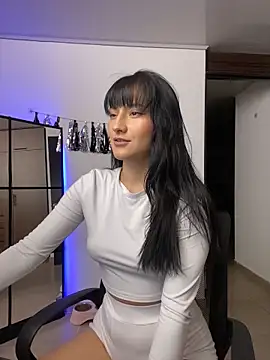 lenkaa online show from February 6, 11:34 pm