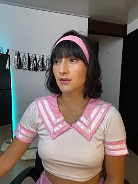 lenkaa online show from April 3, 11:55 pm