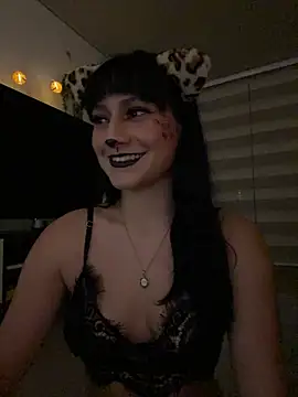 Snapshot of lenkaa chatting on October 16, 12:41 am lenkaa online show from October 16, 12:41 am