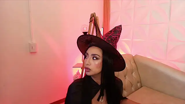 Snapshot of ana_riveros chatting on October 13, 4:47 am ana riveros online show from October 13, 4:47 am