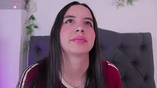 kaylee lee online show from April 9, 3:41 am