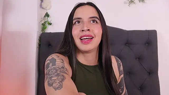 kaylee lee online show from February 5, 3:35 am