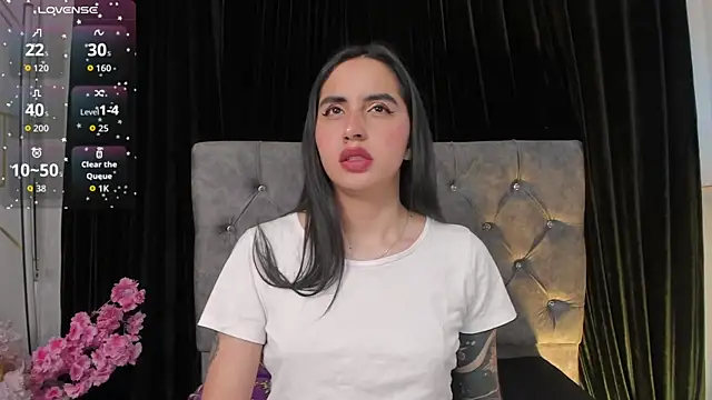 kaylee lee online show from November 11, 4:07 am