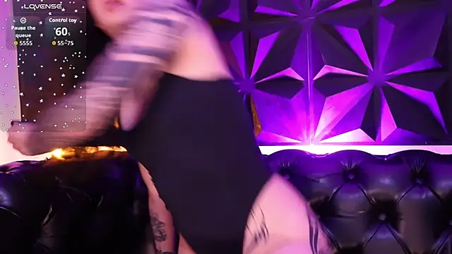 kaylee lee online show from November 29, 1:22 pm