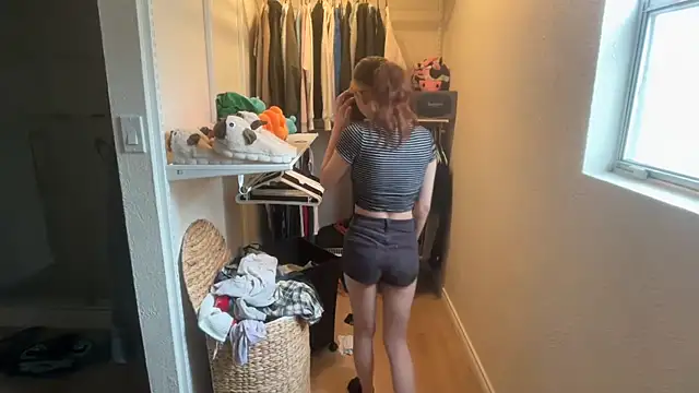 kykybaby4444 online show from January 8, 10:16 pm