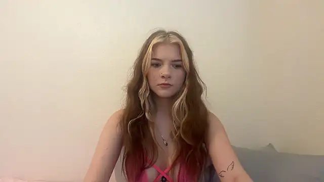 kykybaby4444 online show from February 13, 4:51 pm