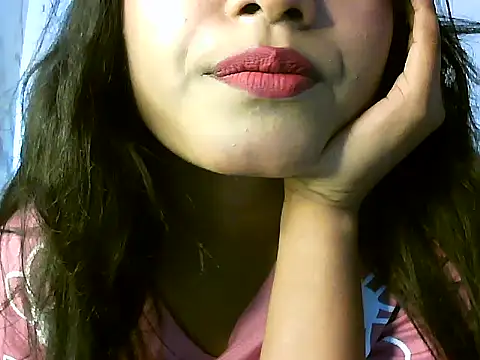 Snapshot of ANNU_ chatting on October 8, 8:16 am ANNU online show from October 8, 8:16 am