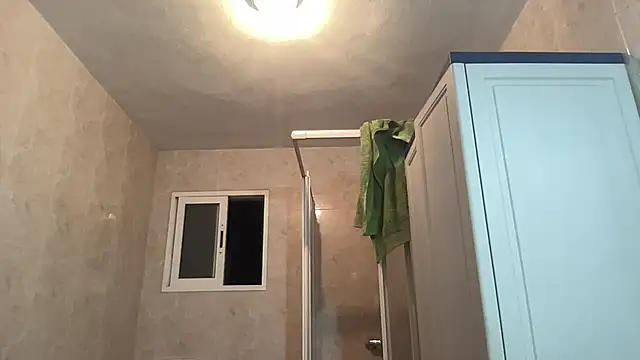 Minidemonkush online show from October 25, 6:08 pm