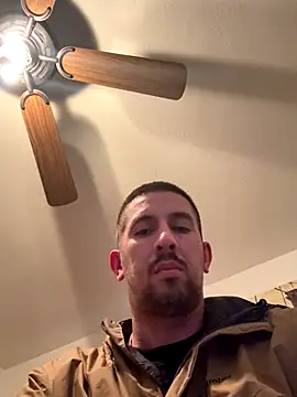 Snapshot of himNIGuys chatting on December 16, 10:47 pm himNIGuys online show from December 16, 10:47 pm