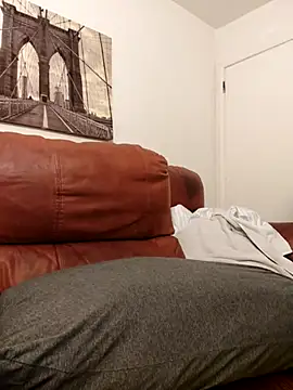 himNIGuys online show from February 4, 7:25 am