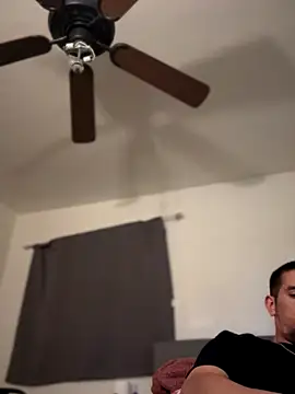 Snapshot of himNIGuys chatting on October 13, 12:12 am himNIGuys online show from October 13, 12:12 am