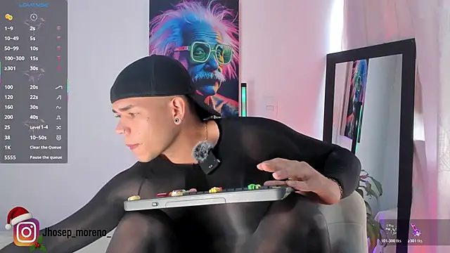 jhosepMoreno online show from December 2, 4:30 pm