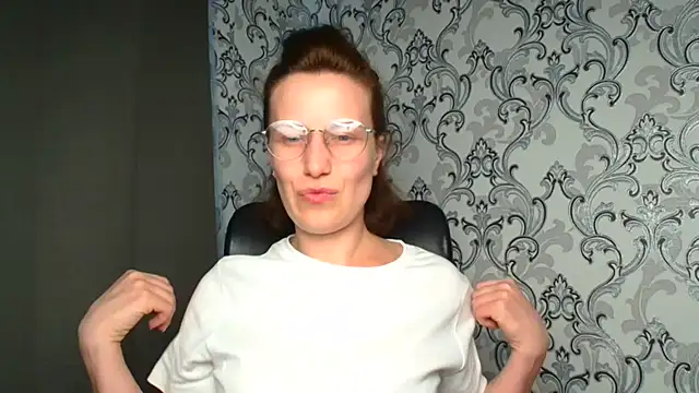 Kelly Kisss online show from June 15, 11:21 am