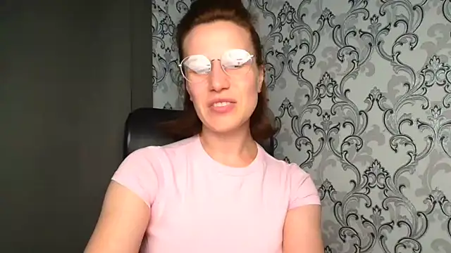 Kelly Kisss online show from June 21, 11:27 am