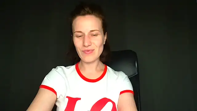 Kelly Kisss online show from June 2, 11:32 am