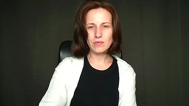 Kelly Kisss online show from May 6, 11:14 am