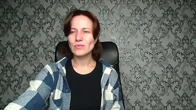 Kelly Kisss online show from December 21, 10:17 am