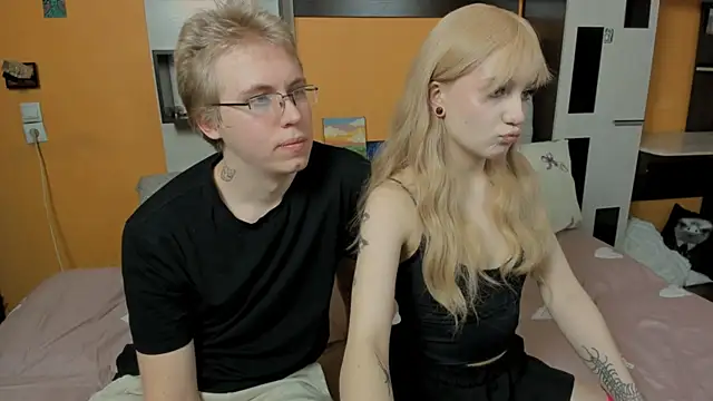 SammySccott online show from December 14, 7:36 am