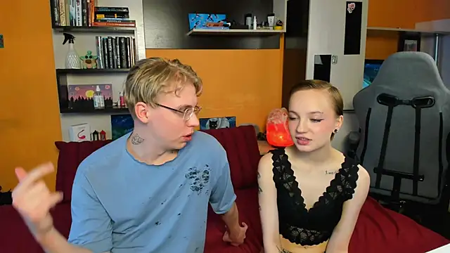 SammySccott online show from April 18, 10:39 am