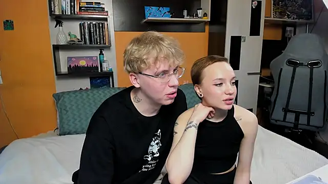 SammySccott online show from April 4, 6:42 am