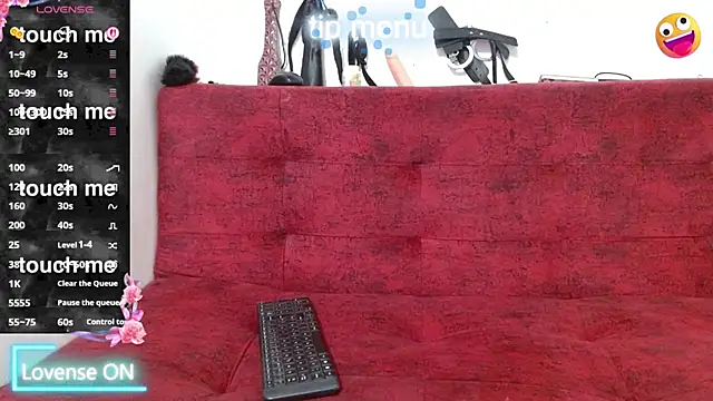 naomi powel online show from February 14, 3:01 pm