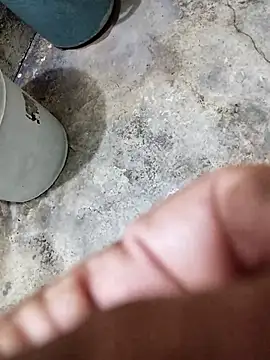 Snapshot of 13elvergon chatting on November 17, 9:57 am 13elvergon online show from November 17, 9:57 am