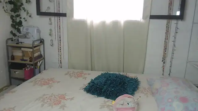 Snapshot of porndollbaby chatting on June 13, 7:45 pm porndollbaby online show from June 13, 7:45 pm
