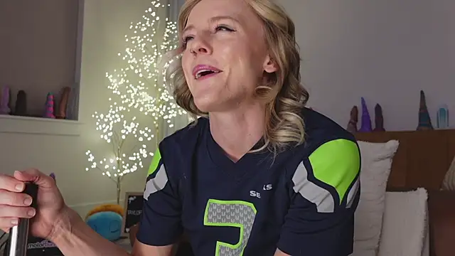 Taylorlove303 online show from January 17, 11:25 am