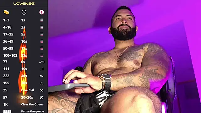 Max-prada online show from July 28, 2:08 am