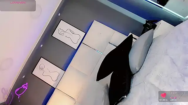 LiaFernandaa online show from April 10, 1:29 pm