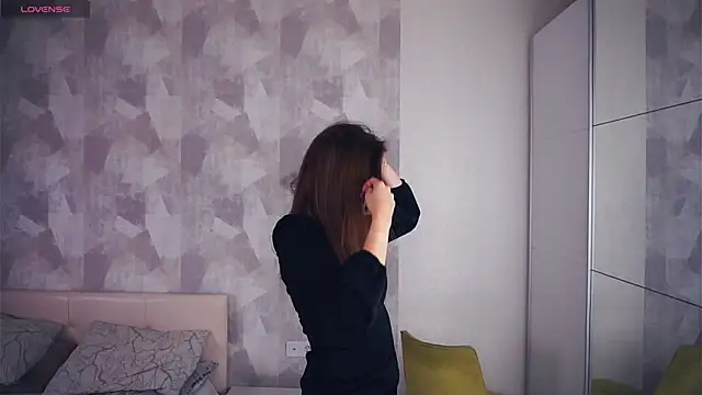 SilverGalen online show from November 10, 5:23 am