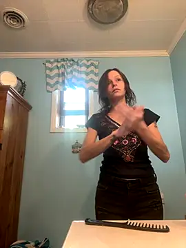 Candy Shower online show from October 9, 2:50 pm
