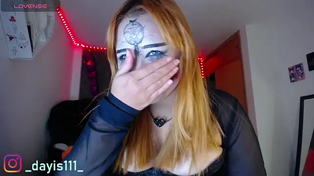 Snapshot of dayis_sweet chatting on October 22, 2:11 am dayis sweet online show from October 22, 2:11 am