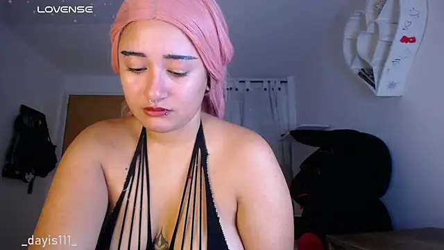 dayis sweet online show from April 15, 1:55 am