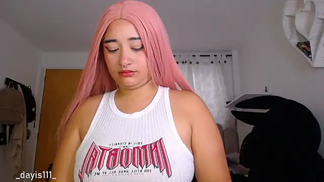 dayis sweet online show from May 28, 2:56 pm