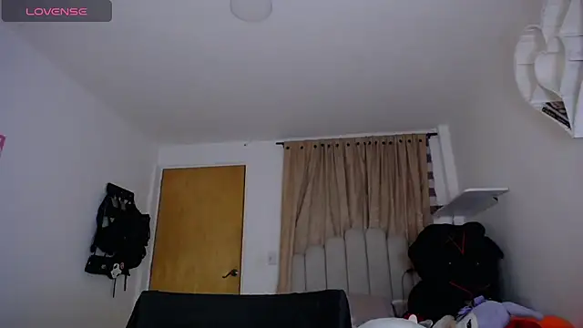 dayis sweet online show from March 25, 2:55 am