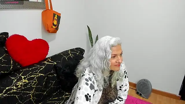 marilyn70 online show from October 15, 9:23 pm