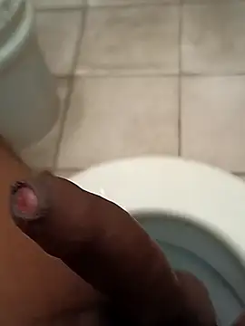 deliciousdik69 online show from March 22, 9:33 am