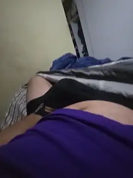 hotcower online show from May 27, 2:19 am