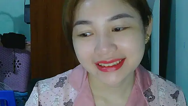 Uhem112 online show from October 25, 1:49 am