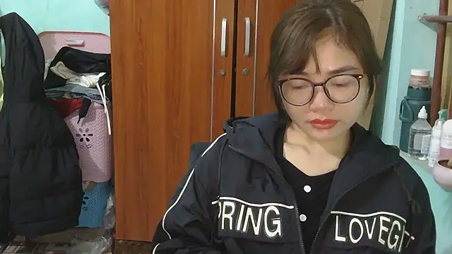 Uhem112 online show from November 24, 12:32 am