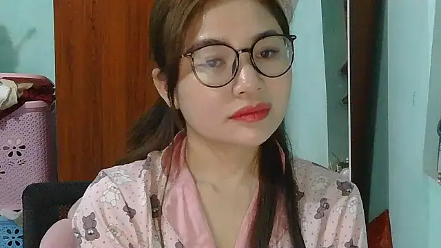 Uhem112 online show from October 29, 12:48 pm