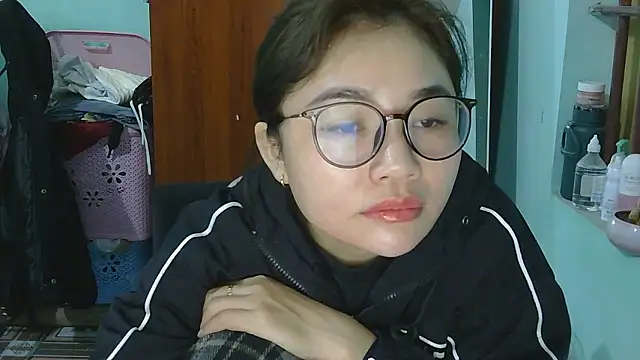 Uhem112 online show from November 20, 12:50 pm