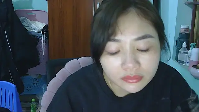 Uhem112 online show from November 17, 1:15 pm