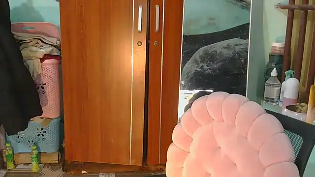 Uhem112 online show from November 5, 12:41 pm