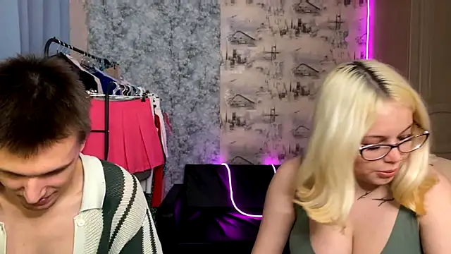 Mia Sakuraa online show from October 5, 1:35 pm